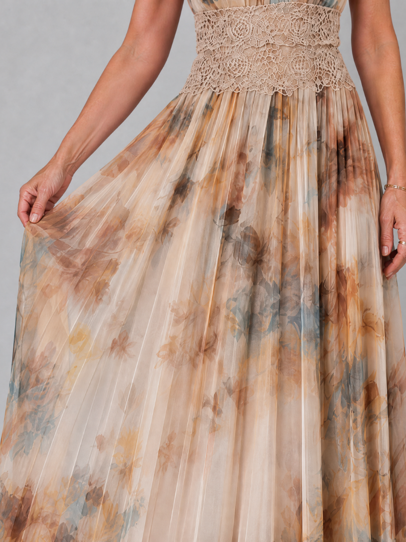 Elavenue | Vestido longo com decote halter e renda na cintura