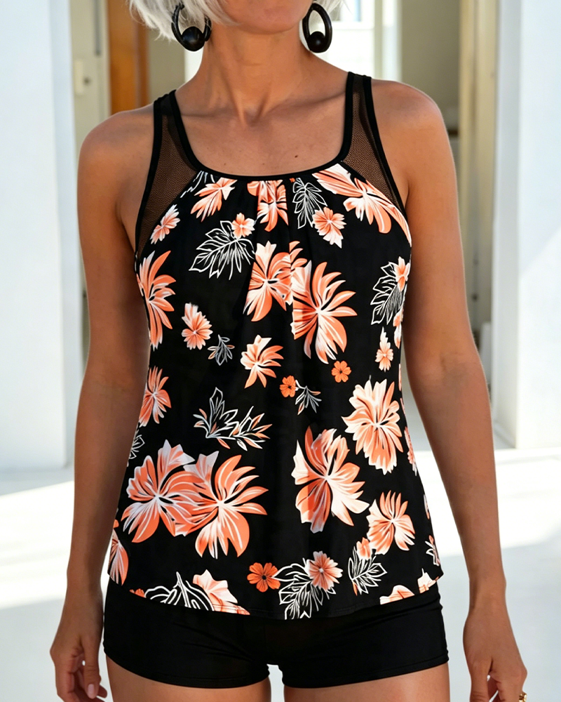 Tankini estampado com barriga coberta