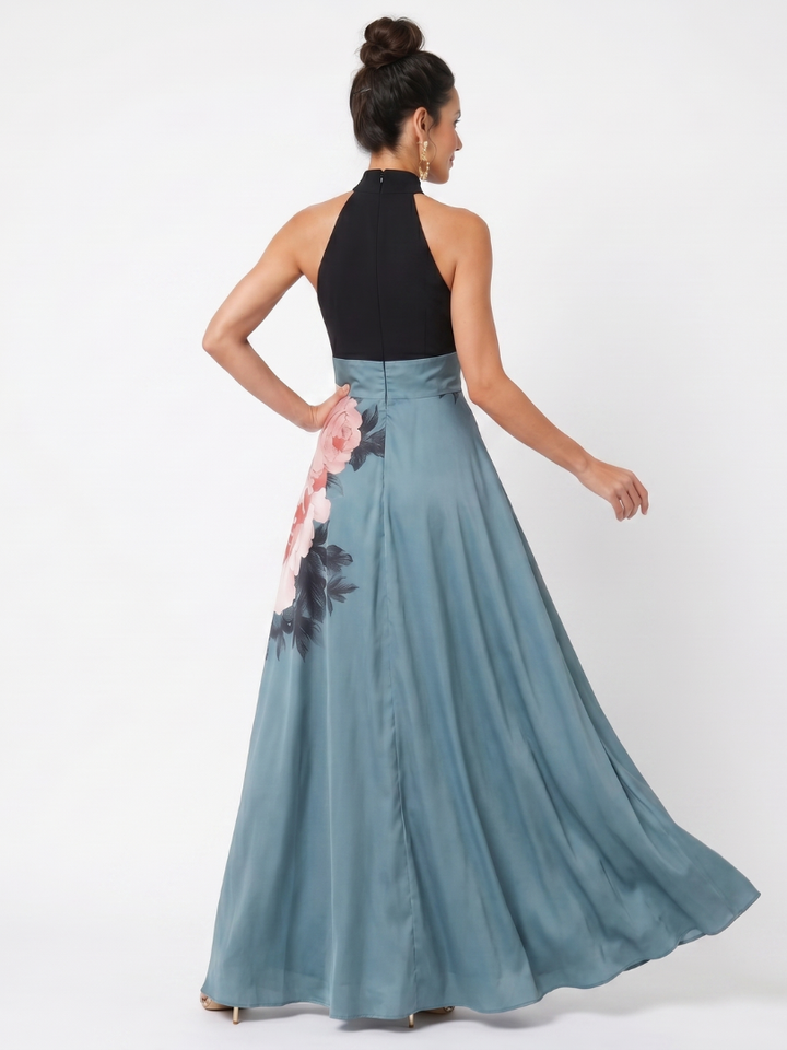 Olympas | Vestido maxi com decote halter e saia floral