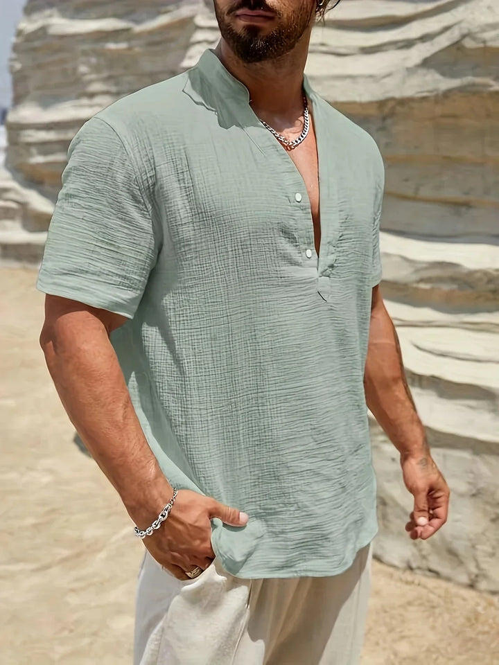 Camisa de verão elegante com gola alta
