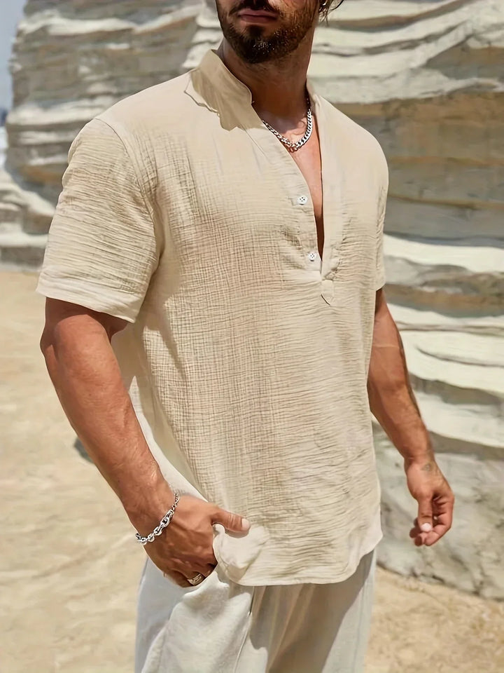 Camisa de verão elegante com gola alta
