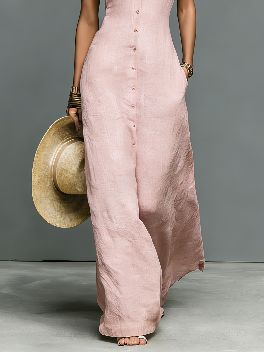 Vestido longo minimalista de linho misto com gola alta, frente única, sem mangas