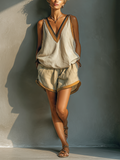 Conjunto de duas peças feminino bege com top sem mangas de mistura de linho com decote em V e shorts cáqui, com detalhes em contraste