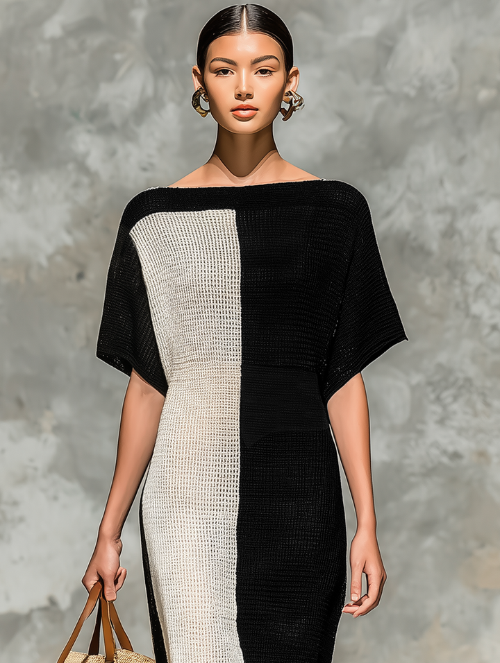 Vestido longo feminino de tricô com decote barco e mangas curtas minimalista