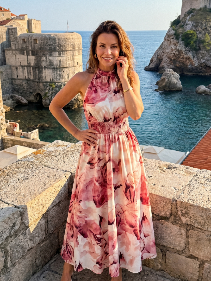 Olivia | Vestido midi de estampa abstrata com cintura franzida