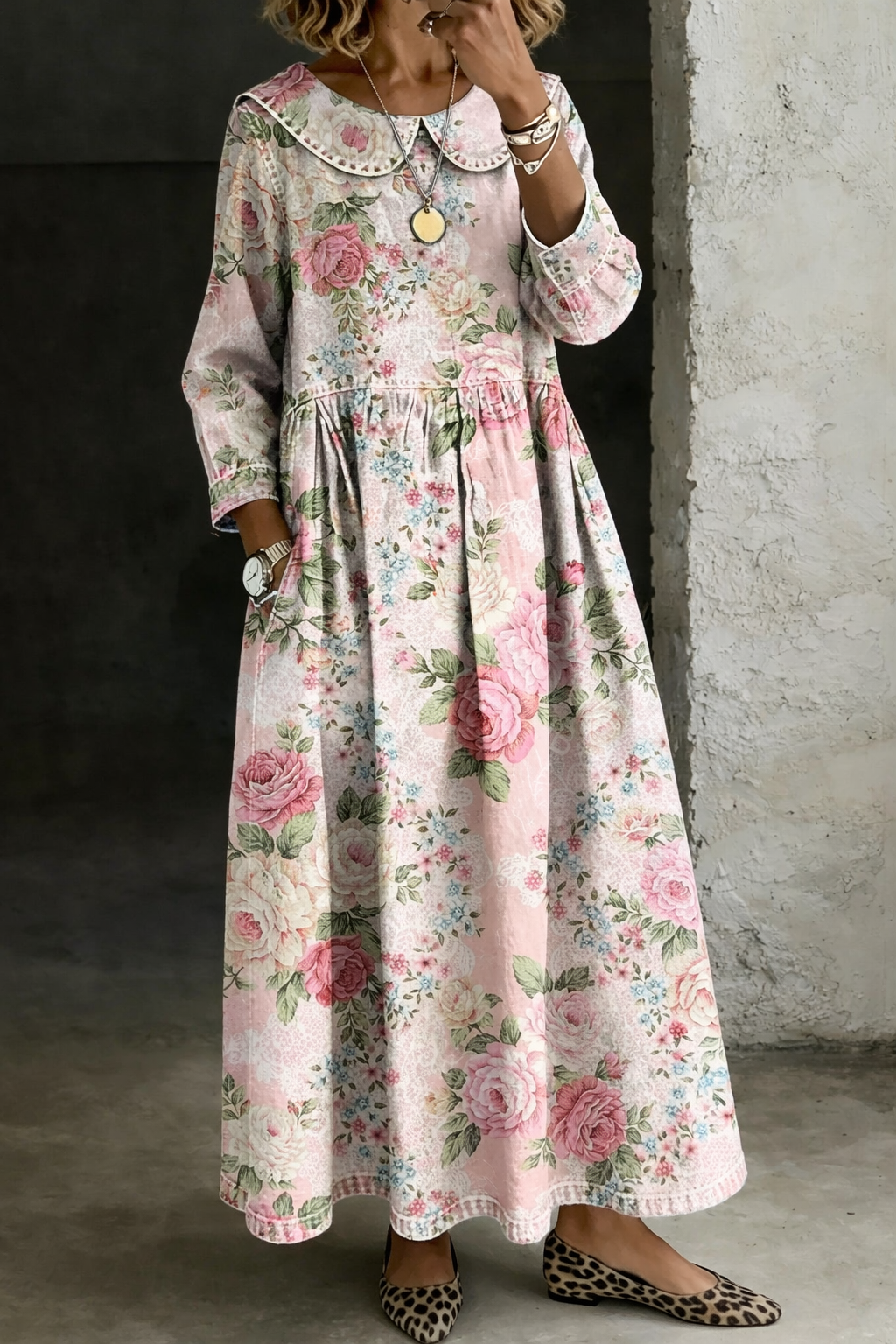 Brooklyn™ | Vestido de ganga com gola floral
