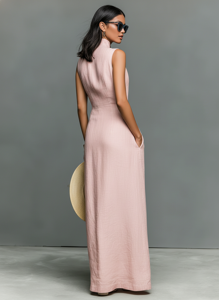 Vestido longo minimalista de linho misto com gola alta, frente única, sem mangas