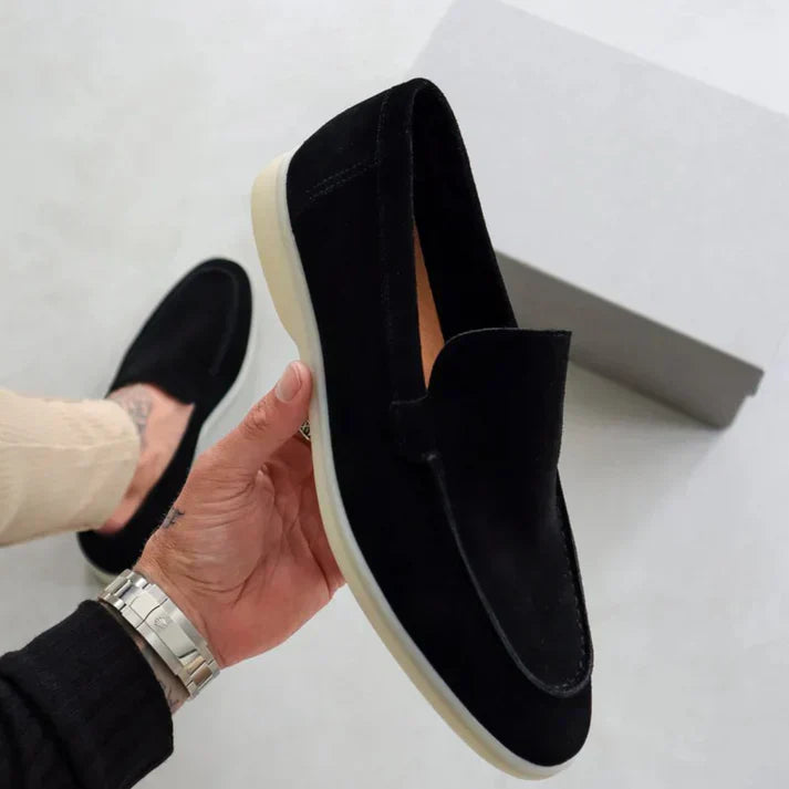 Gustavo | Mocassins em camurça