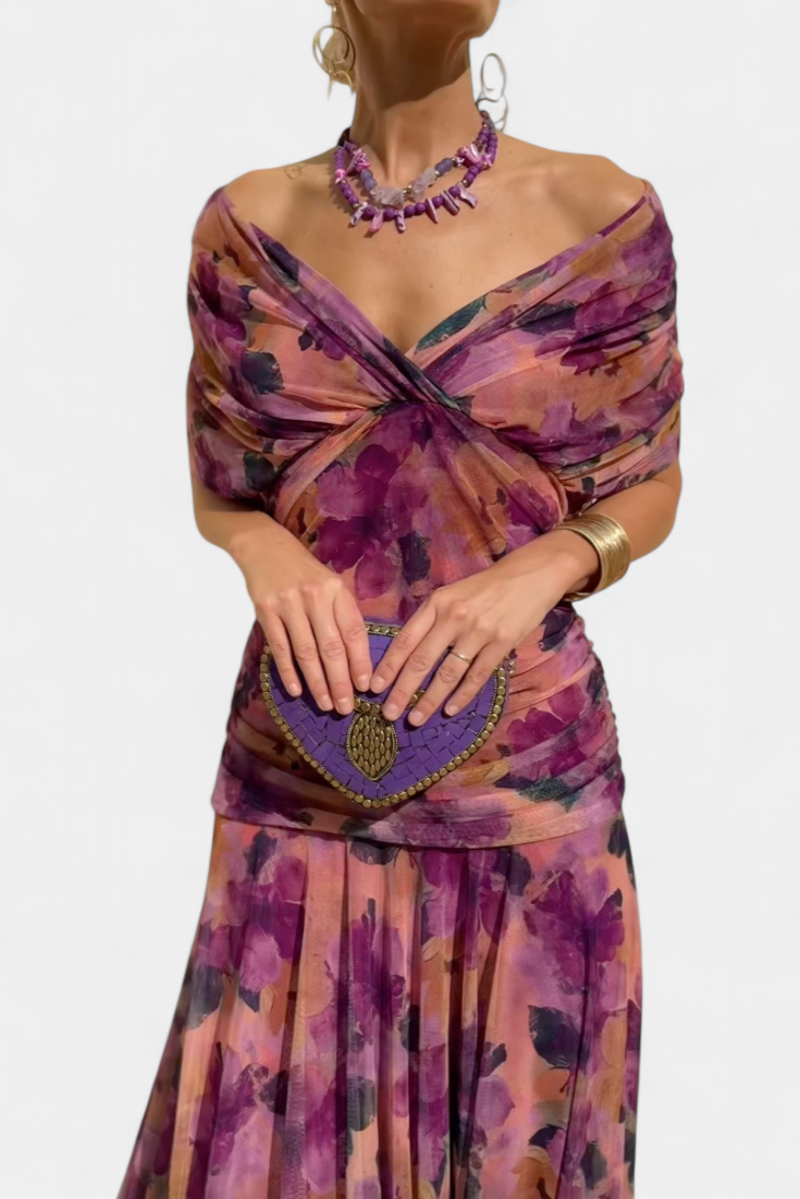 Clara | Vestido longo floral com decote em V