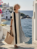 Elara | Vestido longo listrado de gola redonda com mangas curtas