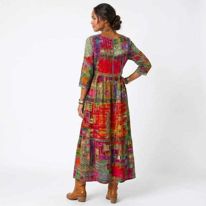 Amélia | Vestido Midi com Padrão Abstrato