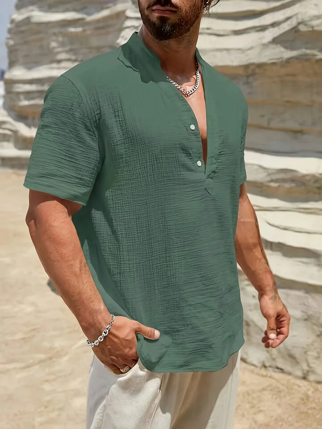 Camisa de verão elegante com gola alta