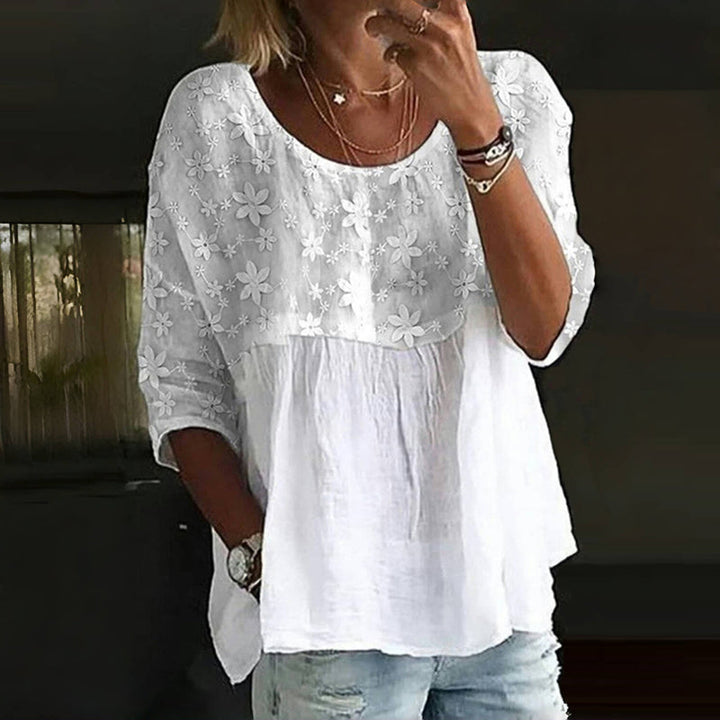 Margarida | Blusa de patchwork bordada com flores