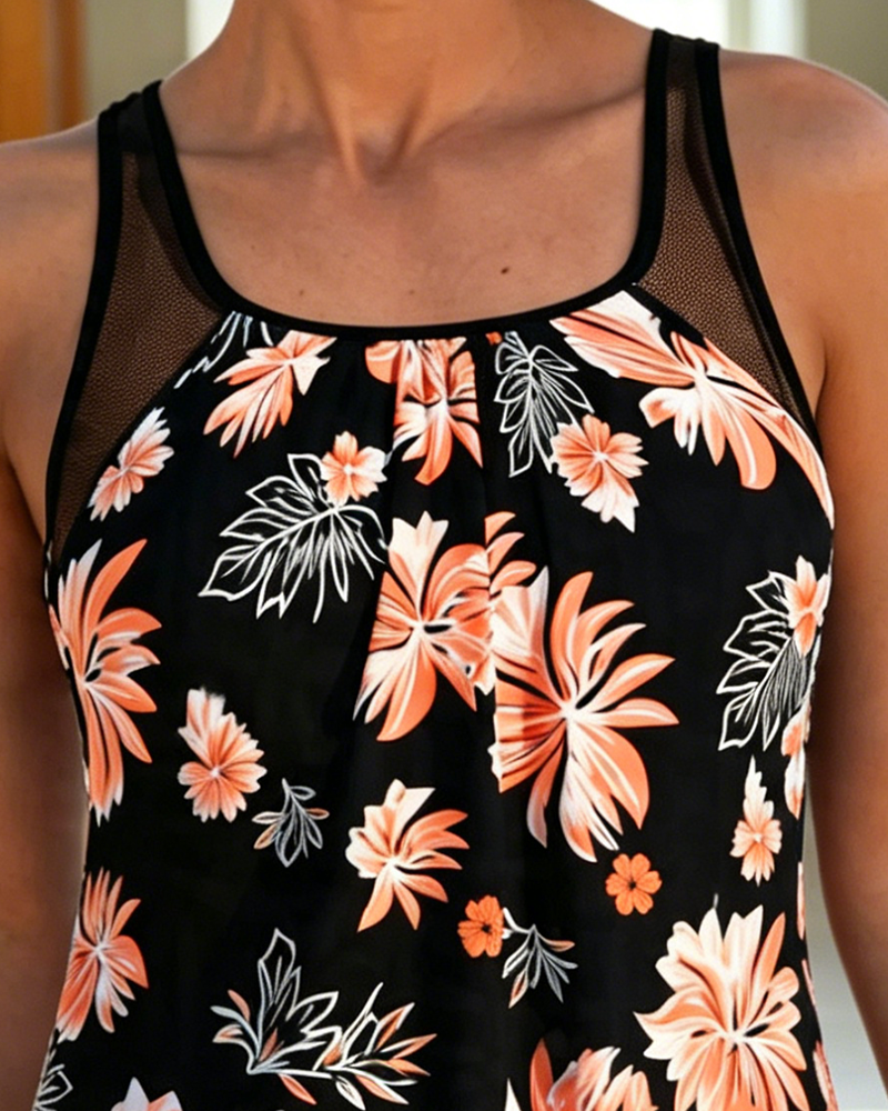Tankini estampado com barriga coberta