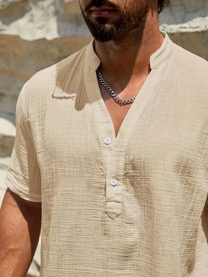 Camisa de verão elegante com gola alta