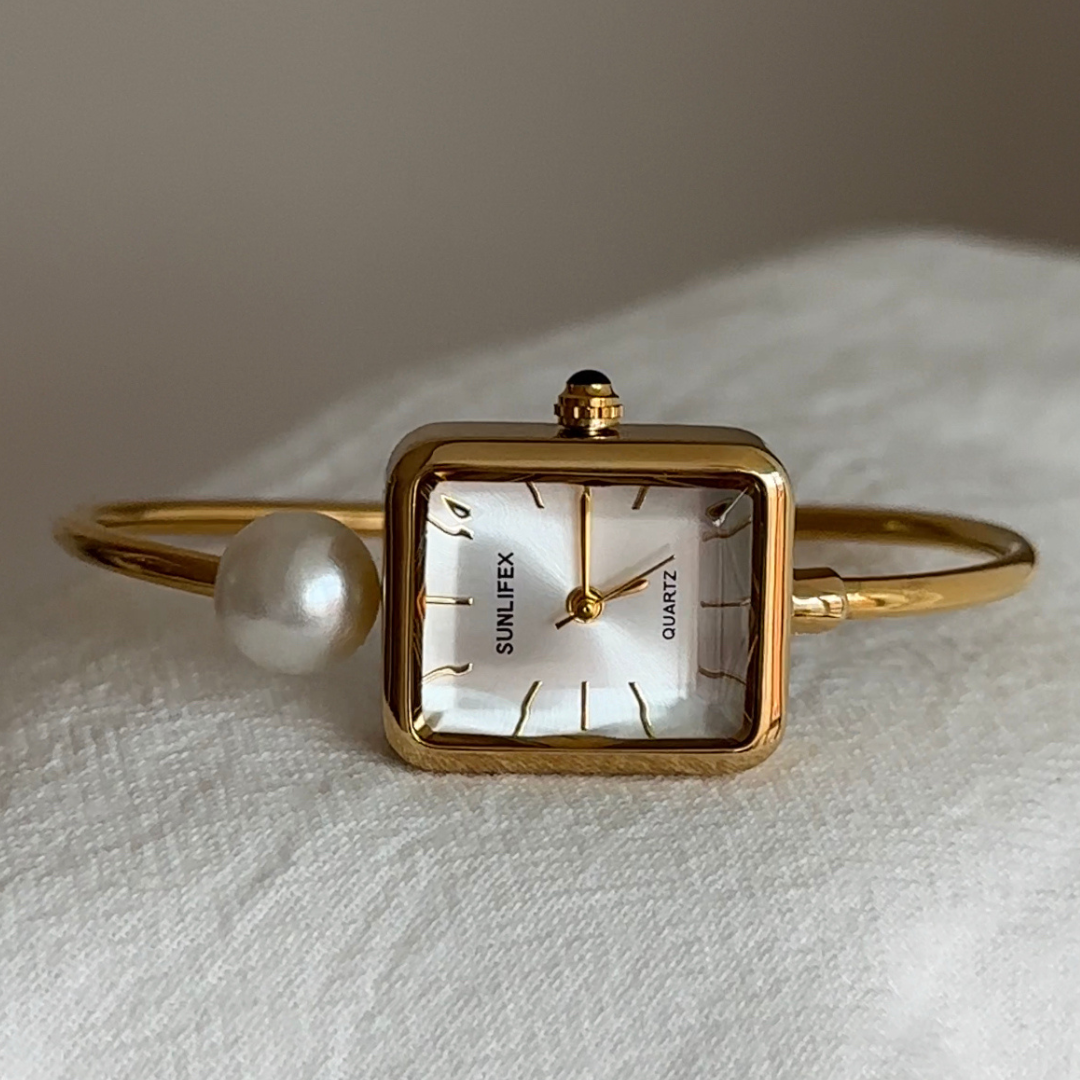 Relógio de pulso feminino com mostrador quadrado dourado – estilo minimalista clássico