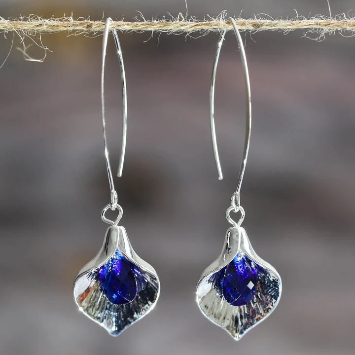 Brincos com Pedra Azul em Prata